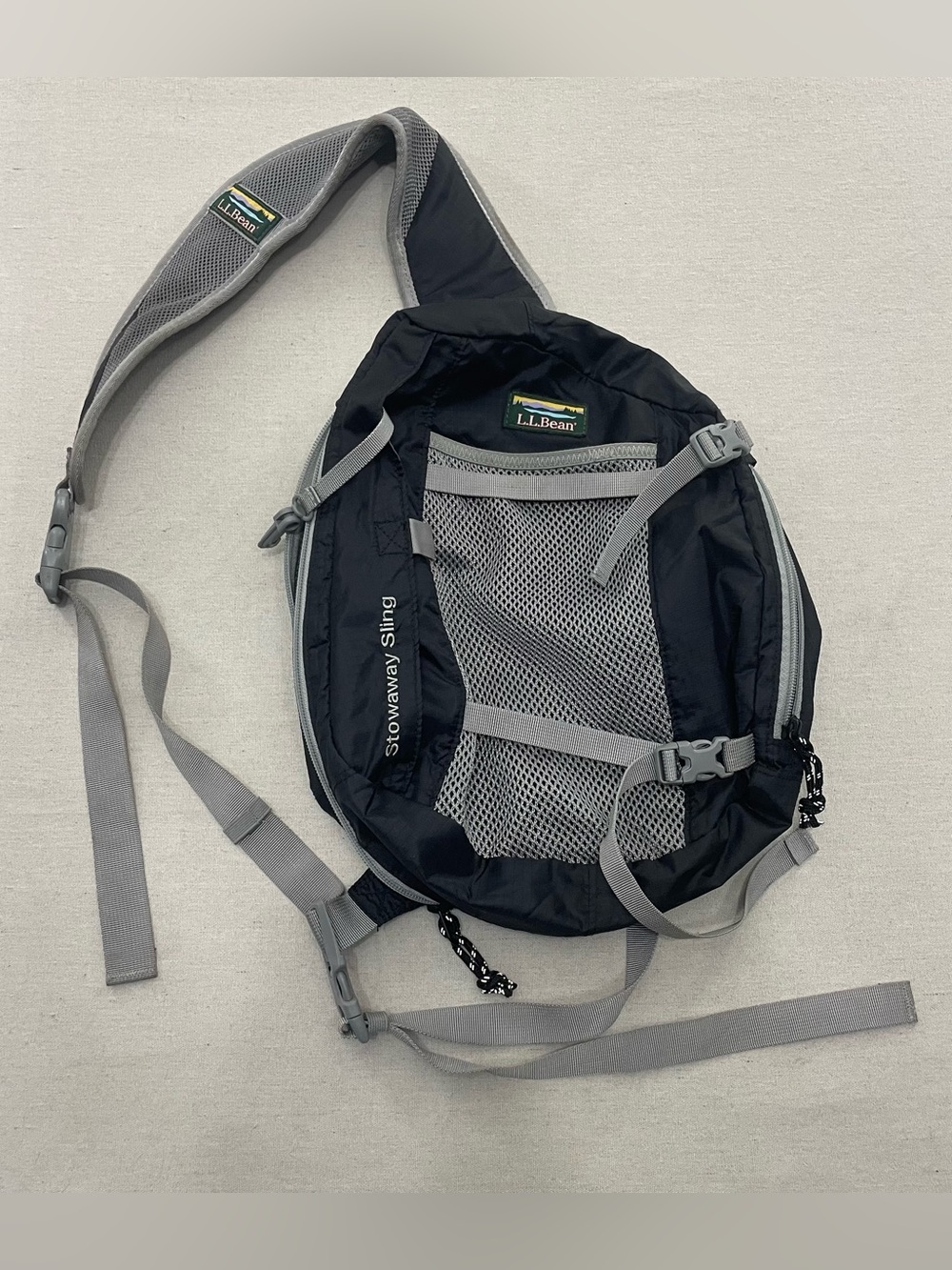 LL Bean 13" Stowaway Sling Pack Ripstop Black Gray Bag Backpack One Strap 504919
